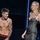 Illustration for article titled Justin Bieber Reportedly Dropped Half a Million Dollars on Hailey Baldwin’s Engagement Ring